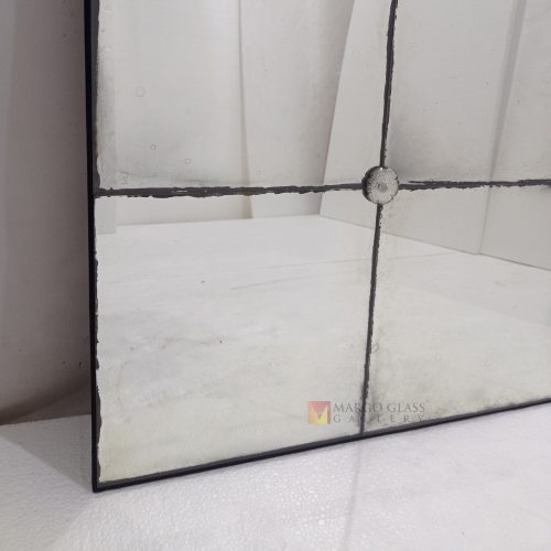 Antique Mirror Mozaic – Classic antique mirror antique glass with gold frame handcrafted in Indonesia