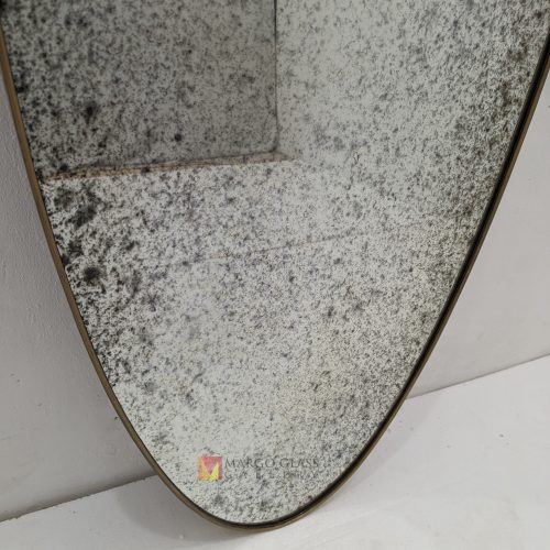 Oval Mirror Antique – Classic antique mirror antique glass with gold frame handcrafted in Indonesia