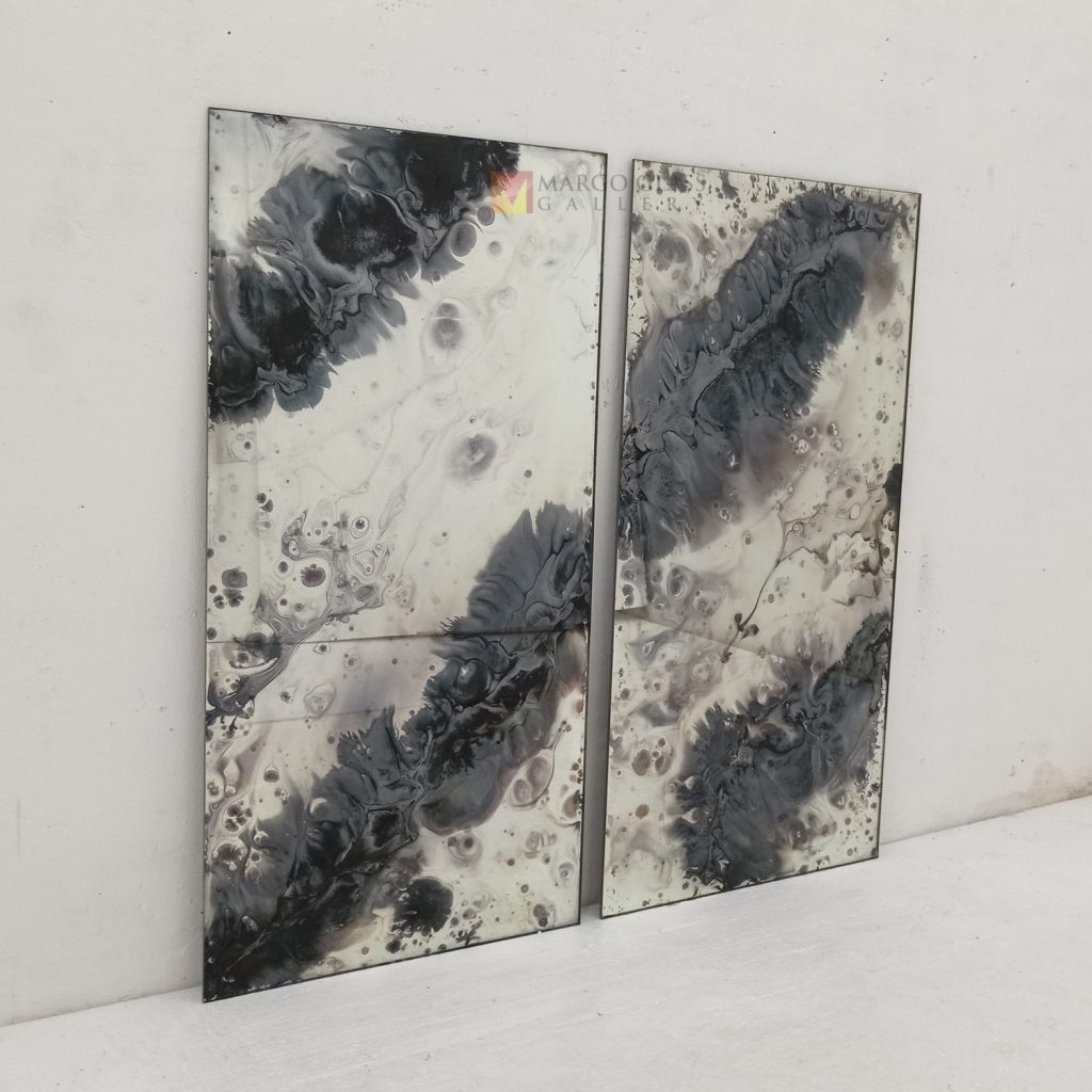 Antique wall mirror – Classic antique mirror antique glass with gold frame handcrafted in Indonesia