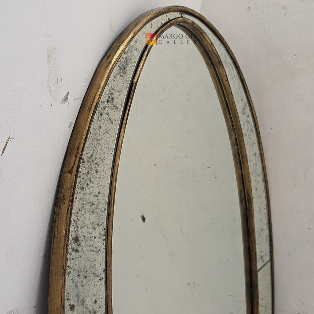 Antique Mirror Oval Handcrafted Handmade Indonesia – Classic antique mirror antique glass with gold frame handcrafted in Indonesia