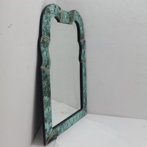 Antique Mirror Green Frame – Luxury antique mirror antique glass with gold frame handcrafted in Indonesia