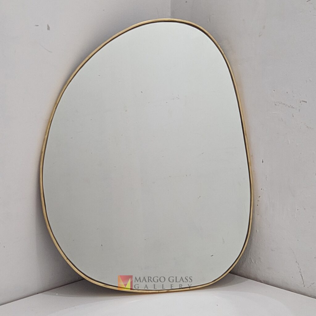 MG 400017 Organic Mirror Daun Gold Beaded Small 70cmx 55 cm Premium Handmade Indonesia – Premium decorative mirror mirror premium quality glass with ornate frame handcrafted in Indonesia