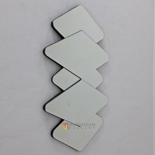 MG 004870 Wall Decor Mirror Size 90 X 54 Cm Elegant Handmade Indonesia – Artisan decorative mirror mirror premium quality glass with ornate frame handcrafted in Indonesia