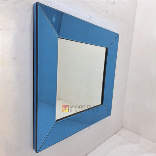 MG 004872 Square Wall Mirror Blue Size 120 x 120 Cm Luxury Handmade Indonesia – Elegant decorative mirror mirror premium quality glass with ornate frame handcrafted in Indonesia