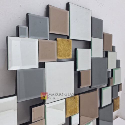 MG 004875 Modern Wall Mirror Decor Size 80 x 80 Cm Artisan Handmade Indonesia – Luxury decorative mirror mirror premium quality glass with ornate frame handcrafted in Indonesia