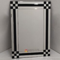 Rectangle Mirror List Black MG 013097