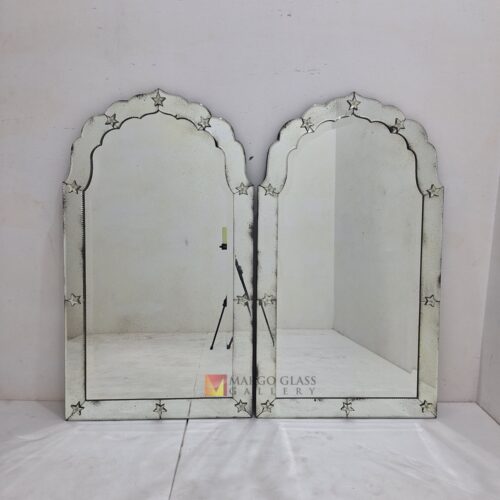 MG 014520 Antique Wall Mirror Yurico 44 x 25 inch (112 cm x 63,5 cm Elegant Handmade Indonesia – Artisan antique mirror antique glass with gold frame handcrafted in Indonesia