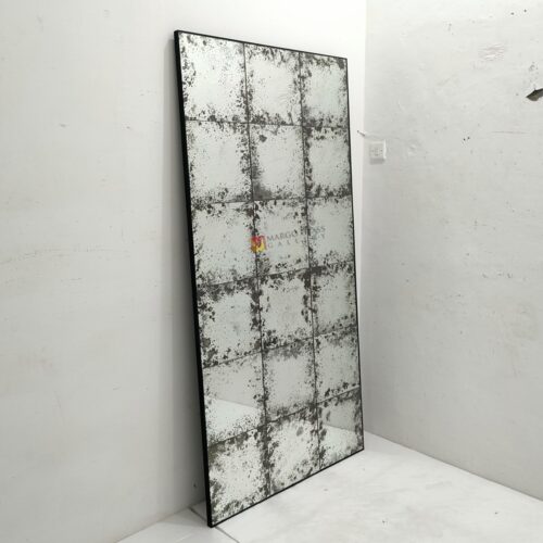 MG 014521 Distressed Wall Mirror Tiles 30×30 Overall 90×180 Premium Handmade Indonesia – Classic decorative mirror mirror premium quality glass with ornate frame handcrafted in Indonesia