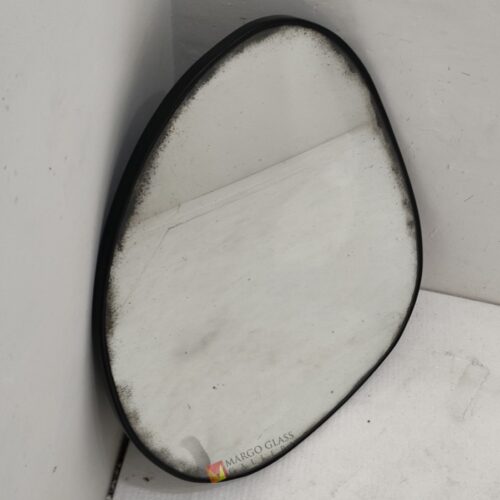 MG 014523 Antique organic wall mirror 70x50cm Elegant Handmade Indonesia – Artisan antique mirror antique glass with gold frame handcrafted in Indonesia