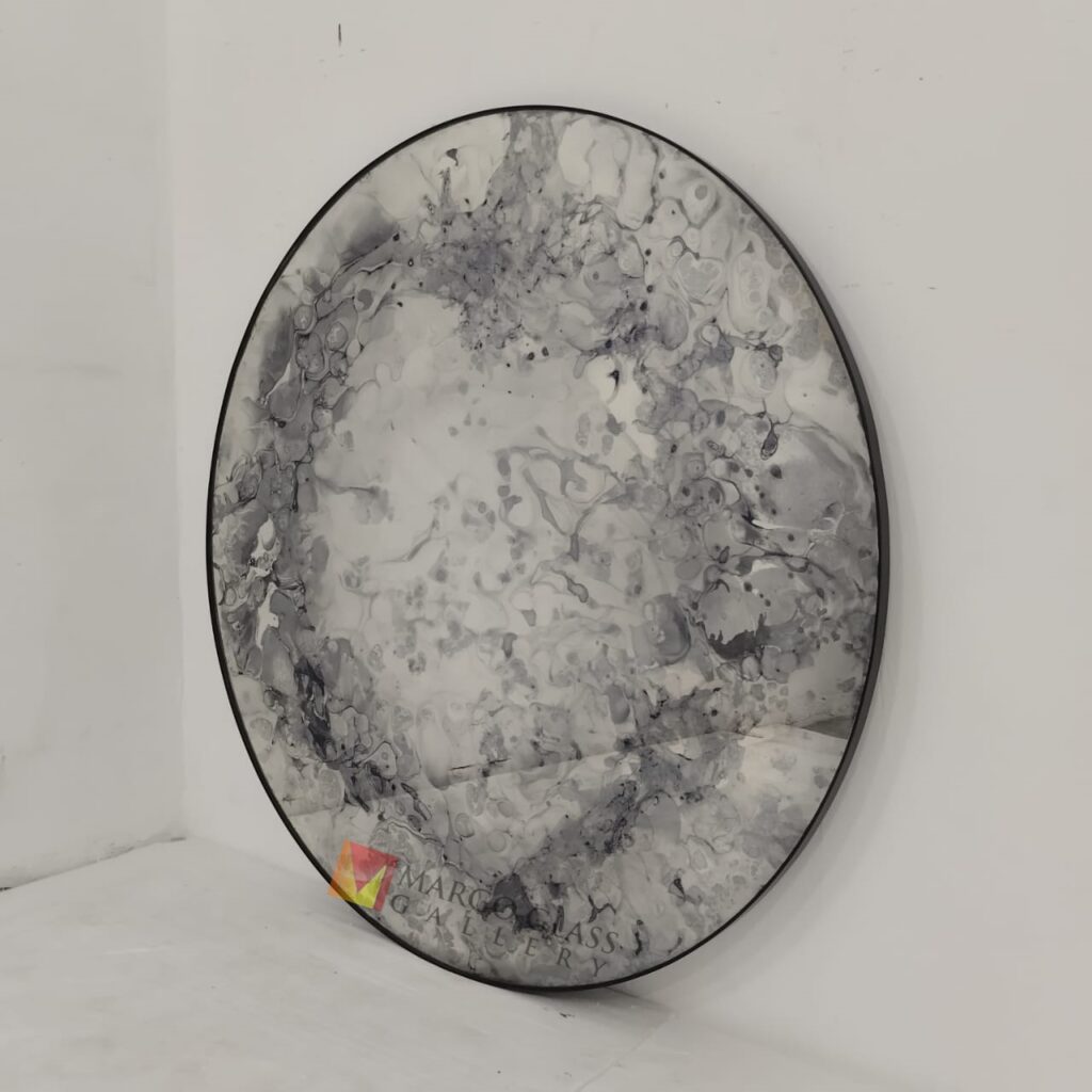 MG 014533 Round Smoke Mirror 120cm with metal frame Classic Handmade Indonesia – Handcrafted decorative mirror mirror premium quality glass with ornate frame handcrafted in Indonesia