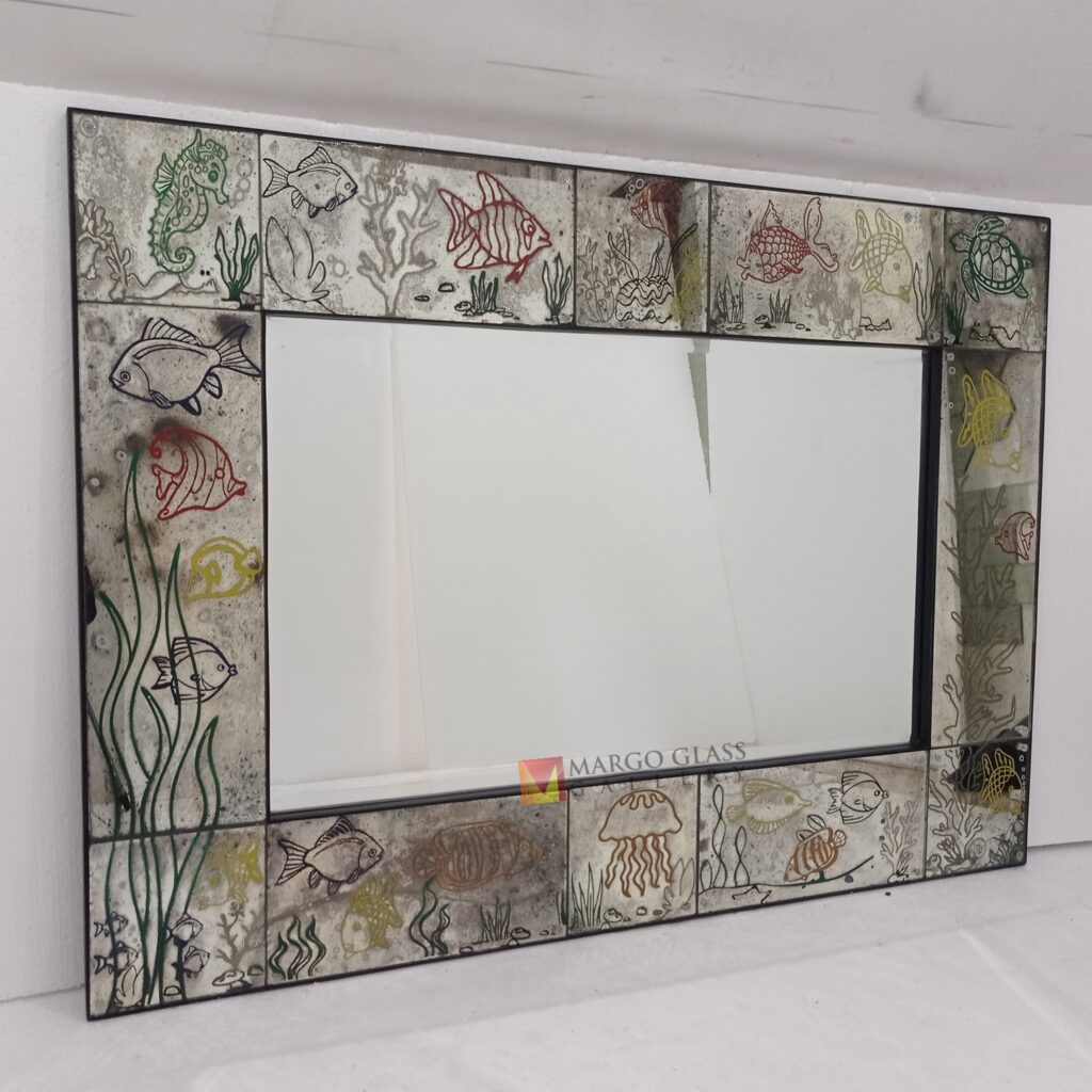 MG 014536 Rectangle fish antique mirror uk 140 cm x 100 cm (4) – Copy Luxury Handmade Indonesia – Elegant antique mirror antique glass with gold frame handcrafted in Indonesia