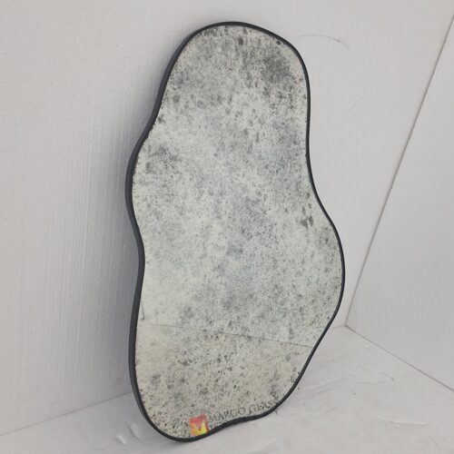 MG 014539 Organic Wall Mirror Antique 82×57 cm – Elegant antique mirror antique glass with gold frame handcrafted in Indonesia