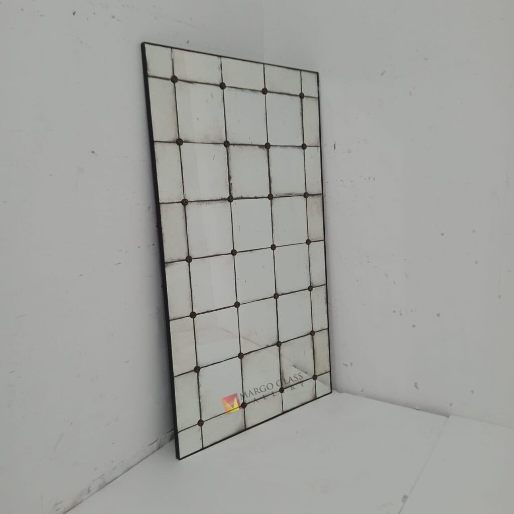 MG 014544 Antique mirror tiles with brass rosset 100x200cm – Premium antique mirror antique glass with gold frame handcrafted in Indonesia