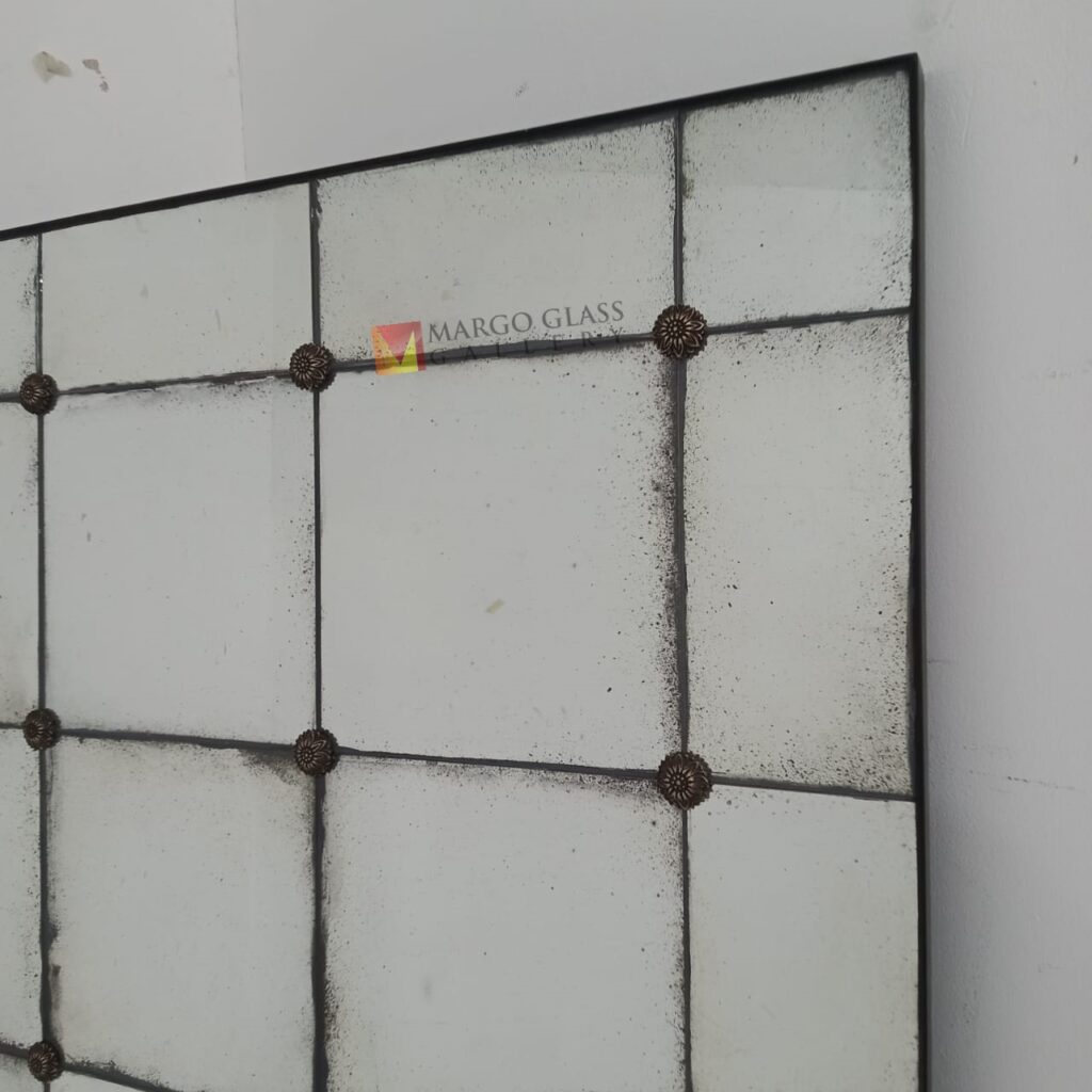 MG 014544 Antique mirror tiles with brass rosset 100x200cm – Artisan antique mirror antique glass with gold frame handcrafted in Indonesia