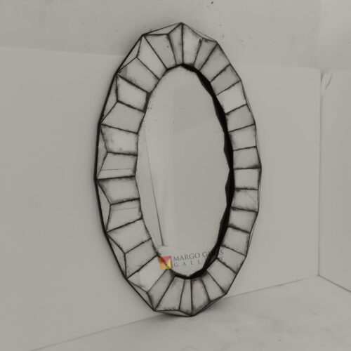 MG 014545 Oval deco antique mirror 120x70cm – Artisan antique mirror antique glass with gold frame handcrafted in Indonesia