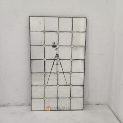 Mosaic Antique Mirror Tiles MG 014546 with flower in the middle