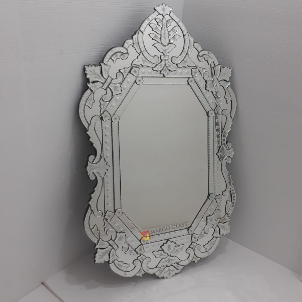 MG 080122 Venetian mirror Susanna 120 x 80 cm Handcrafted Handmade Indonesia – Handcrafted venetian mirror hand-etched glass with ornate frame handcrafted in Indonesia
