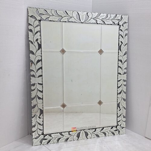 MG 080124 Venetian Mirror Rectangle Sintia 148 x 115 cm Artisan Handmade Indonesia – Artisan venetian mirror hand-etched glass with ornate frame handcrafted in Indonesia