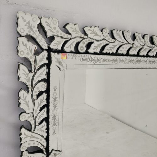 oplus 32 Luxury Handmade Indonesia – Luxury handcrafted mirror premium quality glass with ornate frame handcrafted in Indonesia