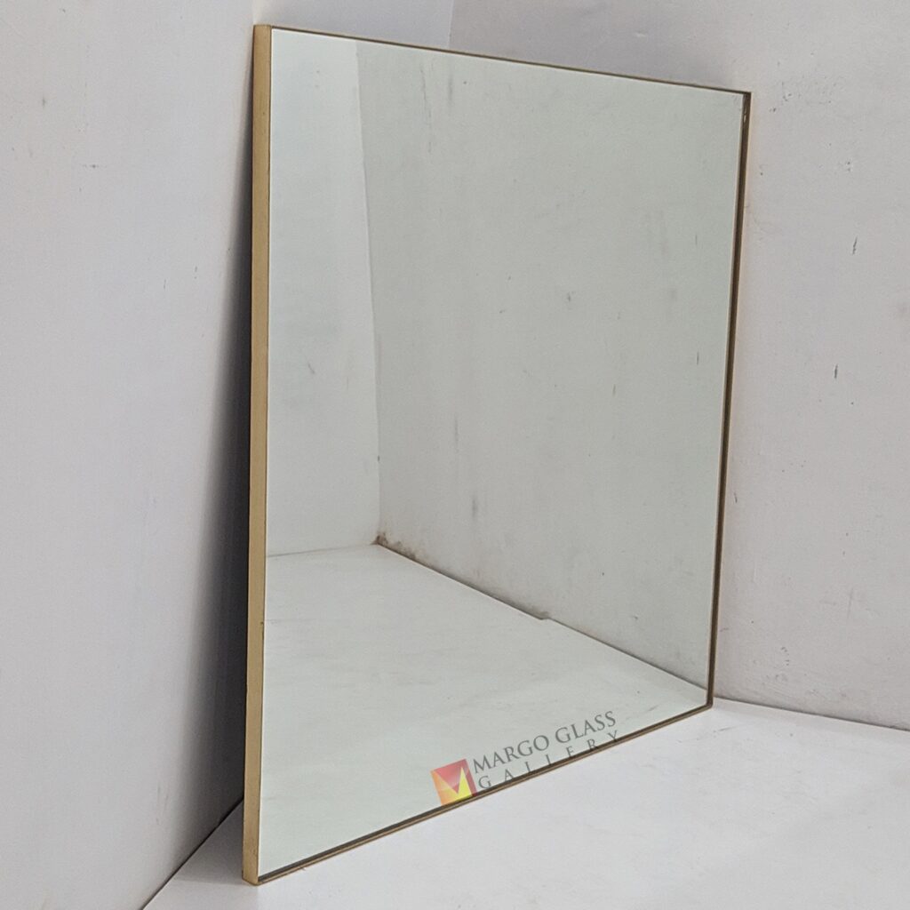 MG 400023 IDSQU Square Mirror Frame Goldleaf Uk 90 cm x 90 cm Elegant Handmade Indonesia – Artisan decorative mirror mirror premium quality glass with ornate frame handcrafted in Indonesia