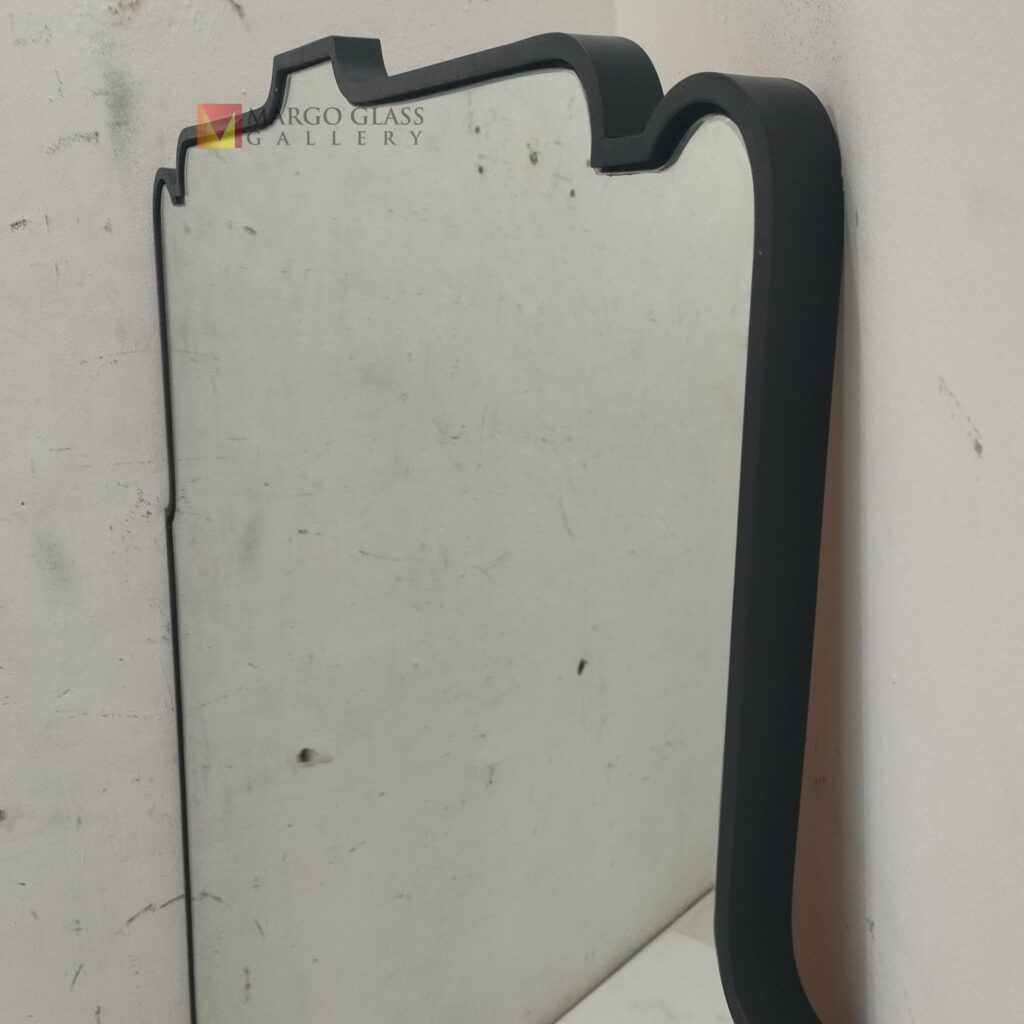 oplus 34 Luxury Handmade Indonesia – Elegant handcrafted mirror premium quality glass with ornate frame handcrafted in Indonesia