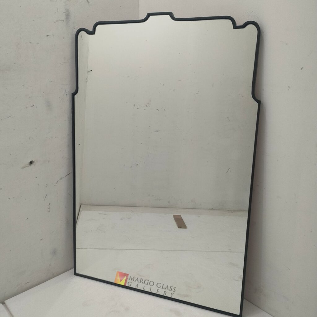 oplus 34 Premium Handmade Indonesia – Classic handcrafted mirror premium quality glass with ornate frame handcrafted in Indonesia