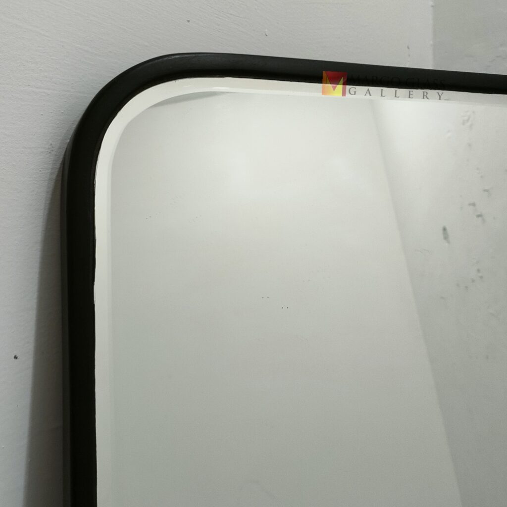 oplus 32 Premium Handmade Indonesia – Premium handcrafted mirror premium quality glass with ornate frame handcrafted in Indonesia