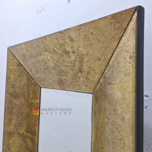 MG 018111 Square Gold Wall Mirror Eglomise 67 x 67 Cm – Artisan eglomise mirror silver eglomise glass handcrafted in Indonesia