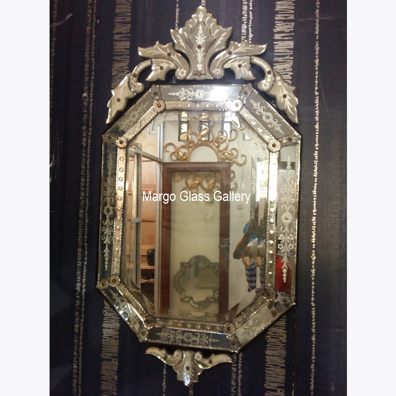 Antique Mirror Octagonal MG 014191