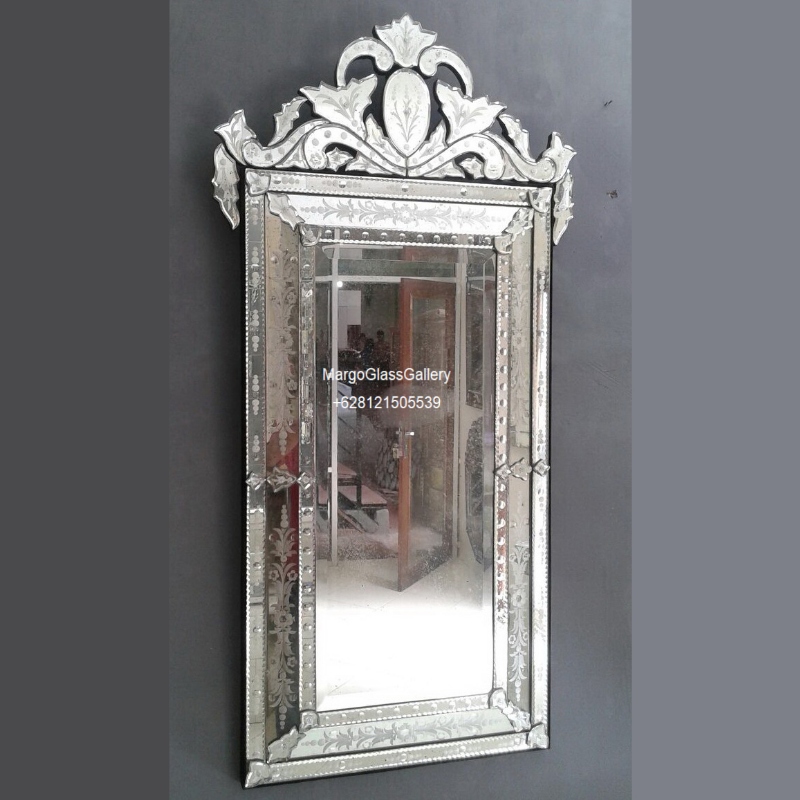 Venetian Antique Mirror Naomi Mg 014003