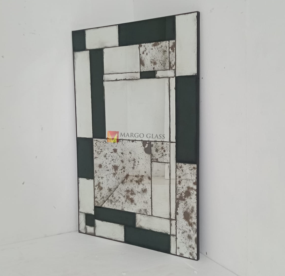 Large Antique Wall Mirror Rectangle MG 014535