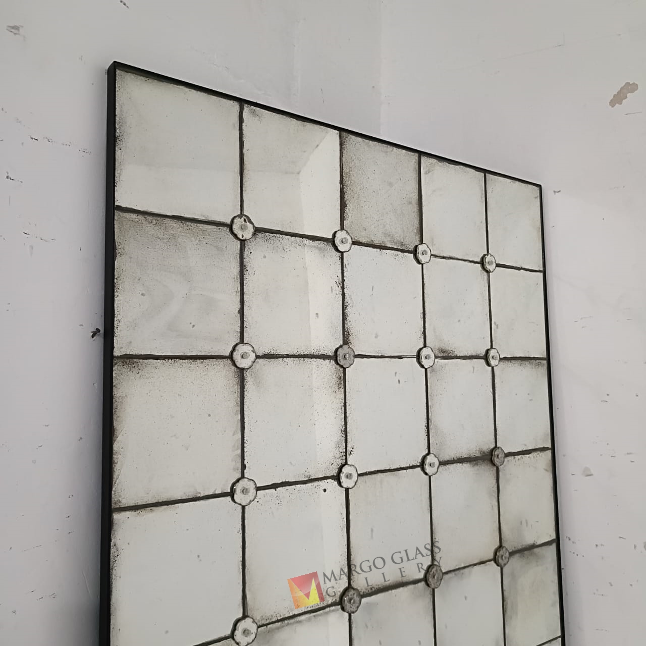Antique Wall Mirror Tiles MG 014547