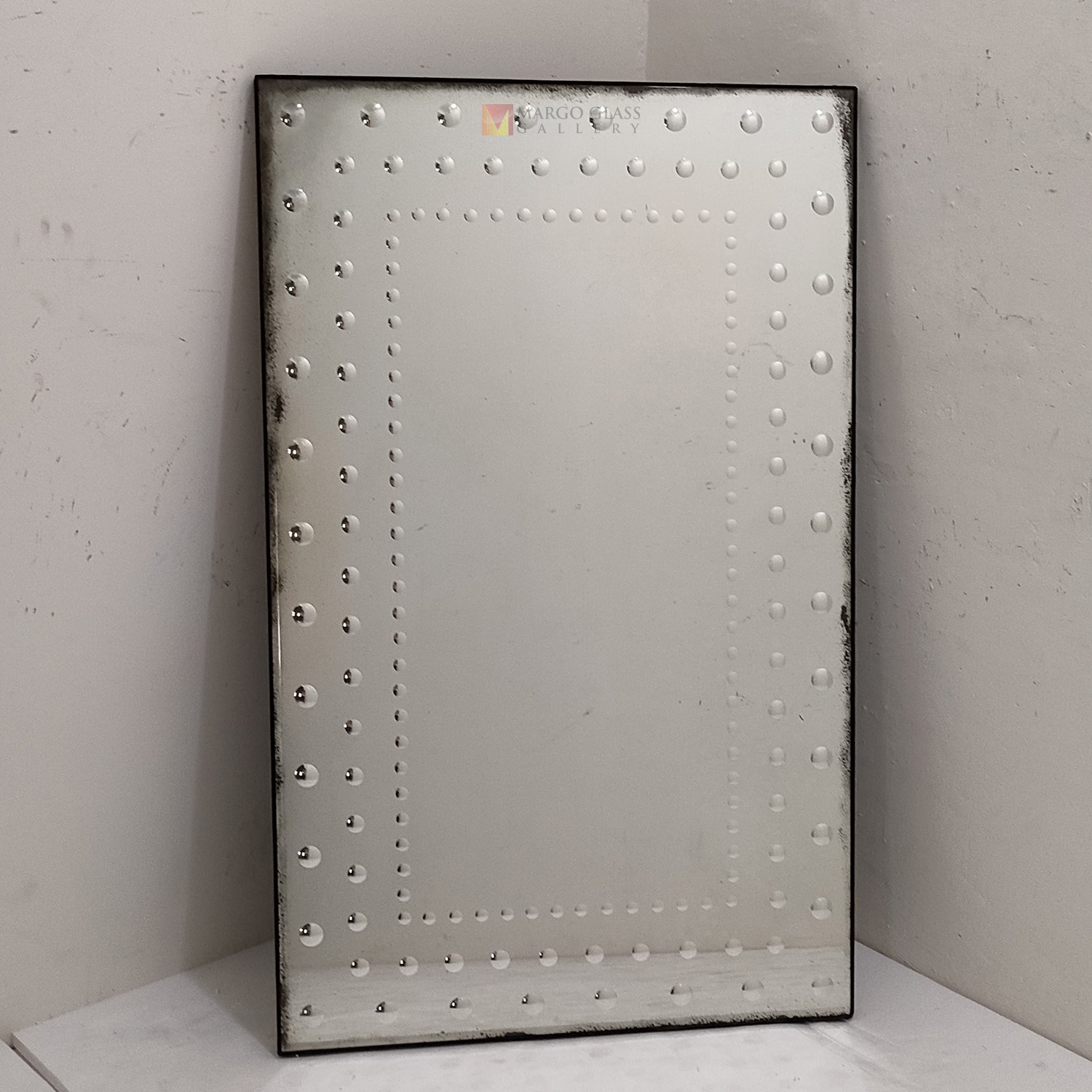 Rectangular Bubble Antique Wall Mirror MG 014507