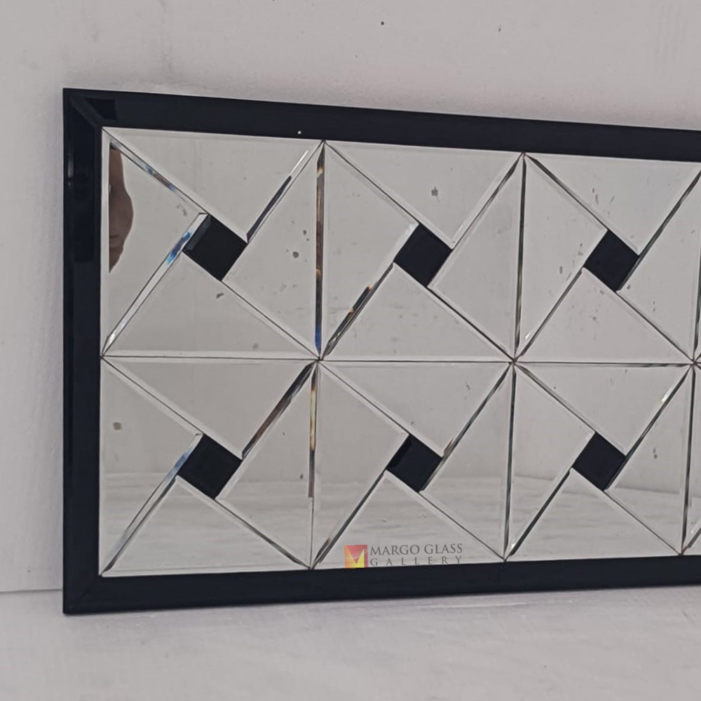 Bevel Mirror List Black