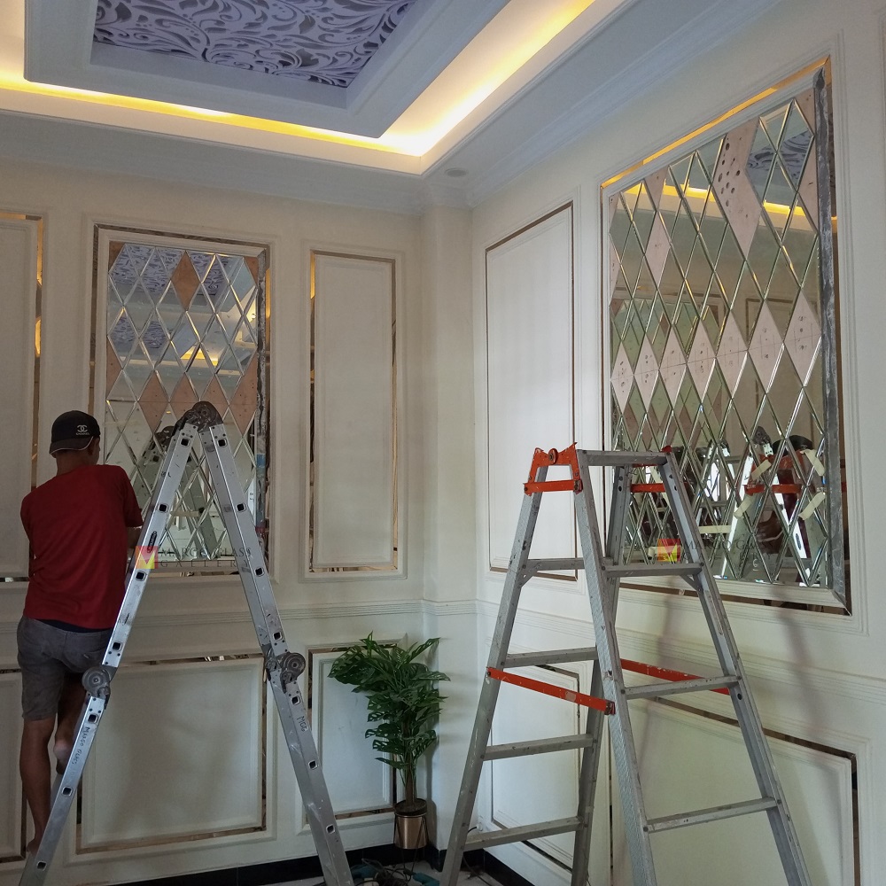 Bevel Wall Mirror
