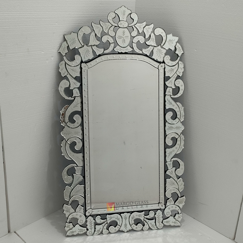 Venetian Mirror Akis MG 080123