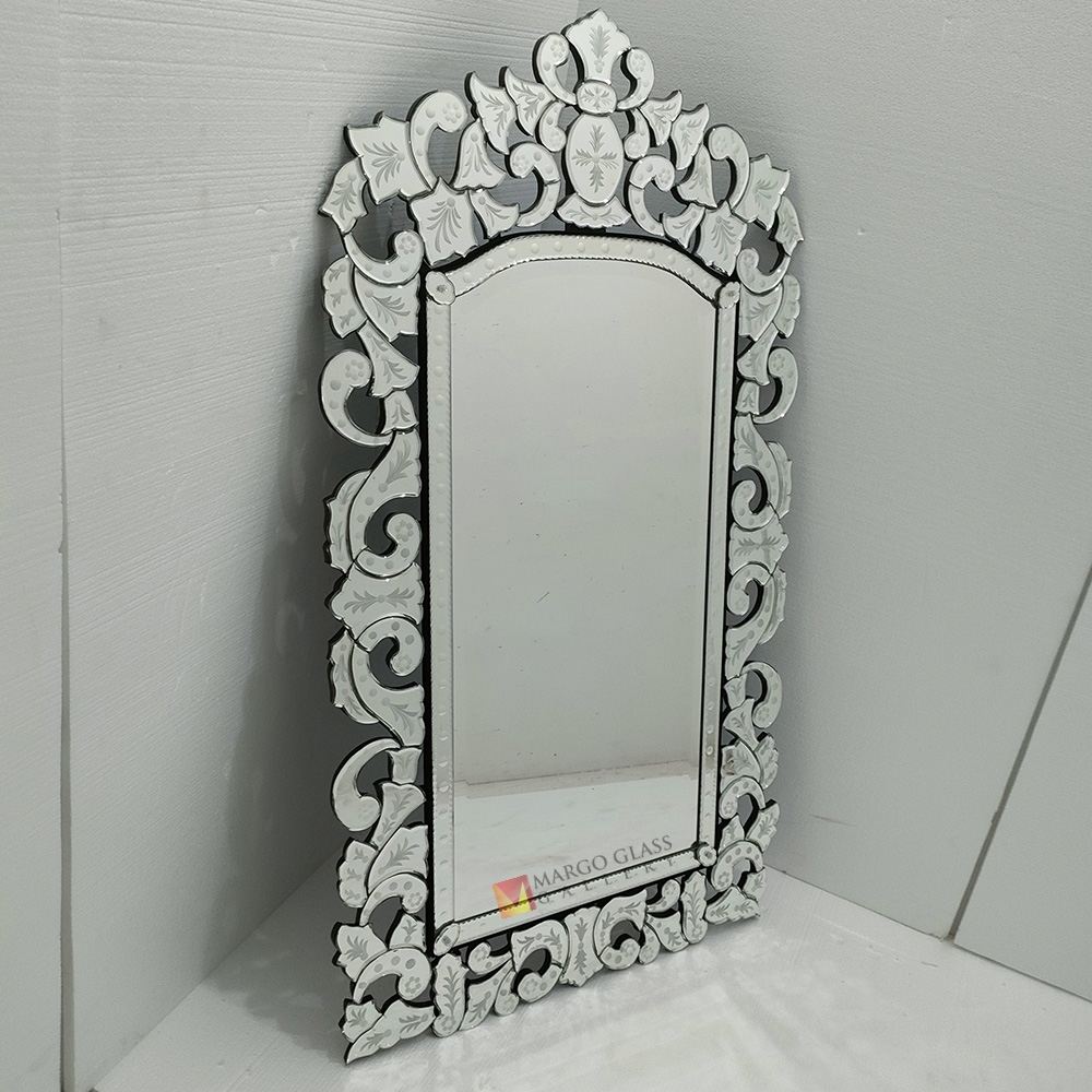 Venetian Mirror Akis MG 080123