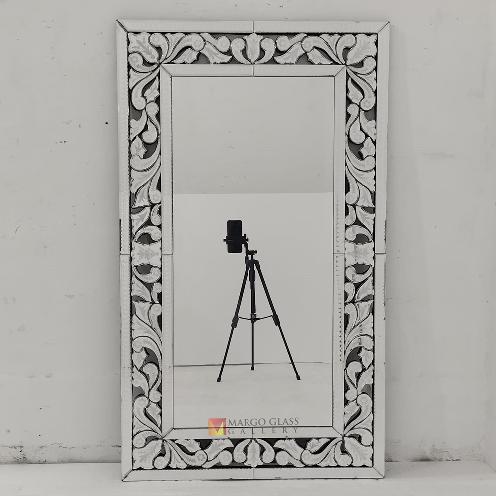 Venetian Mirror Rectangle MG 080135