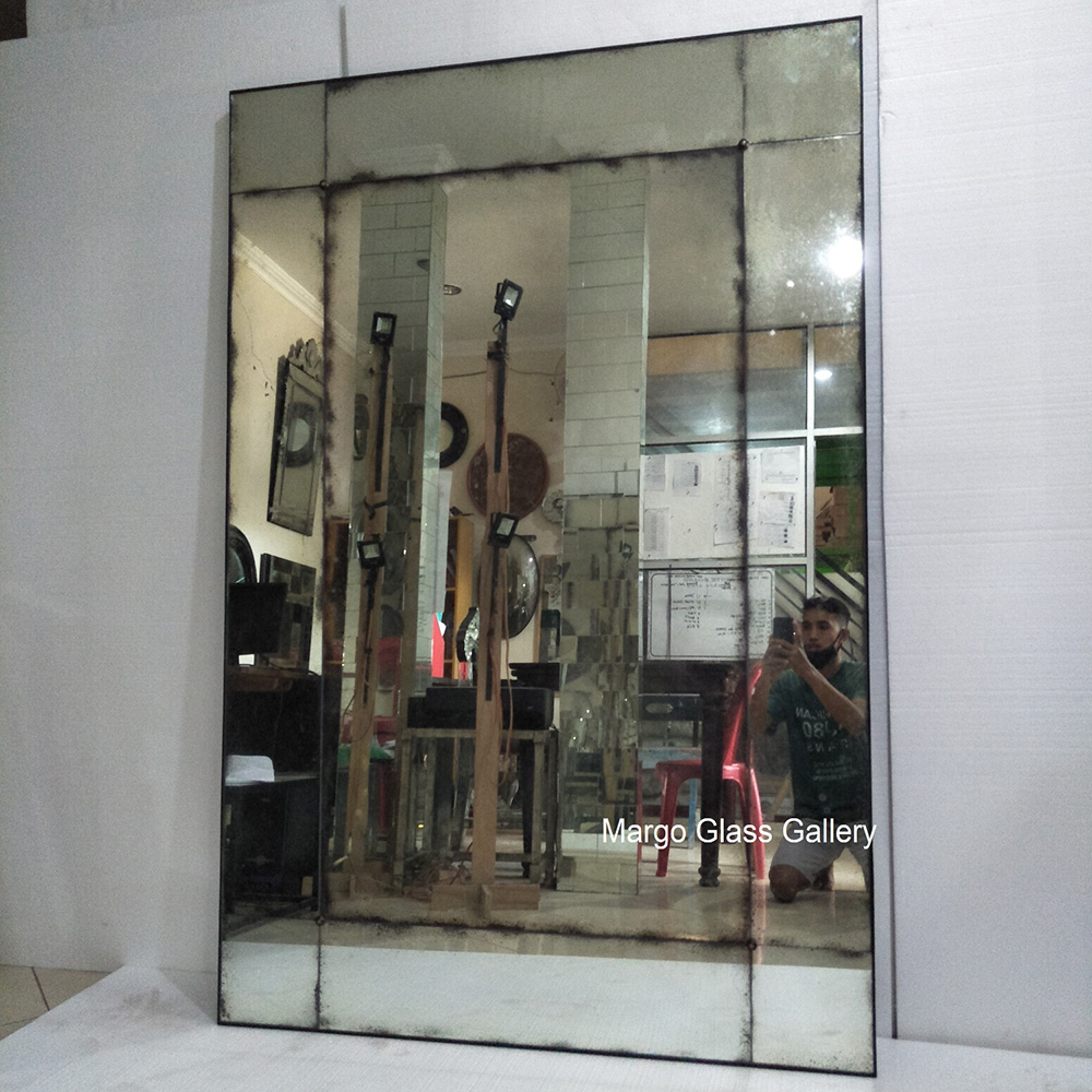 Antique Mirror Rectangle MG 014418