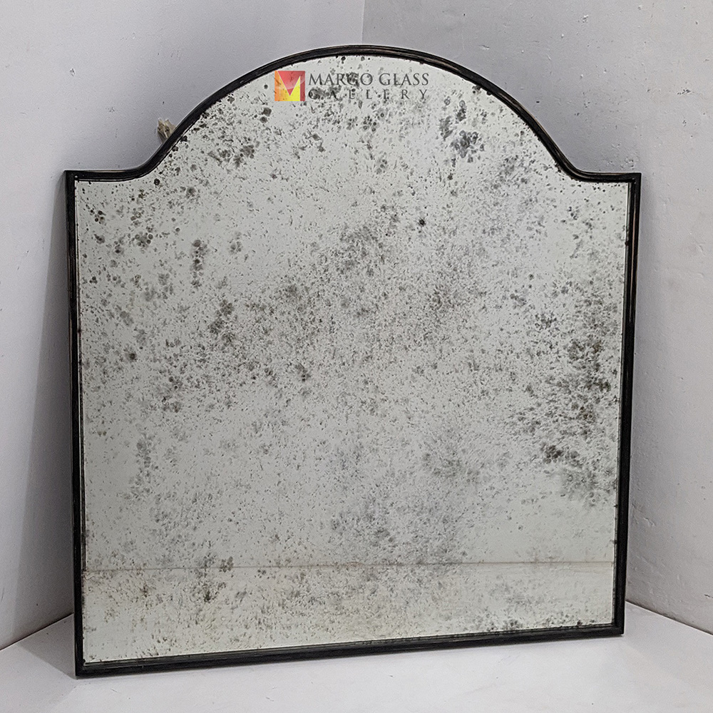 Antique Wall Mirror MG 014483