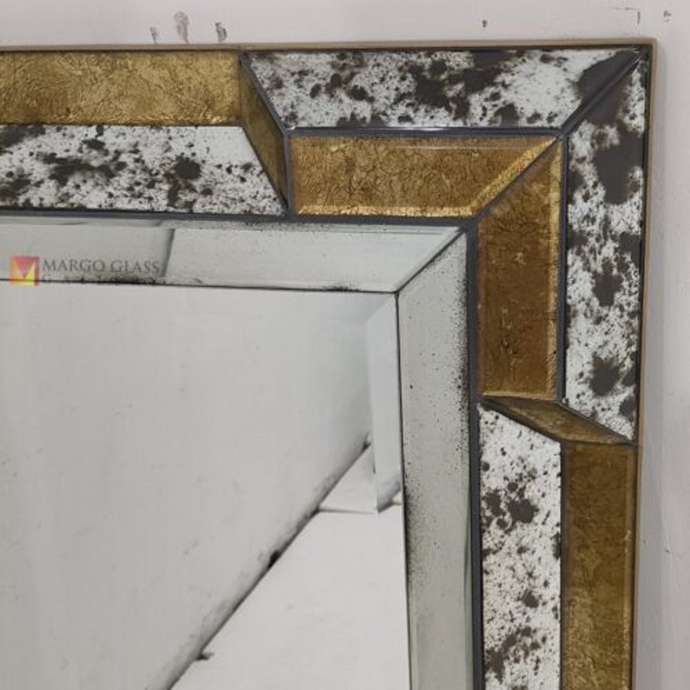 Antique Wall Mirror Rectangle Susan MG 014537