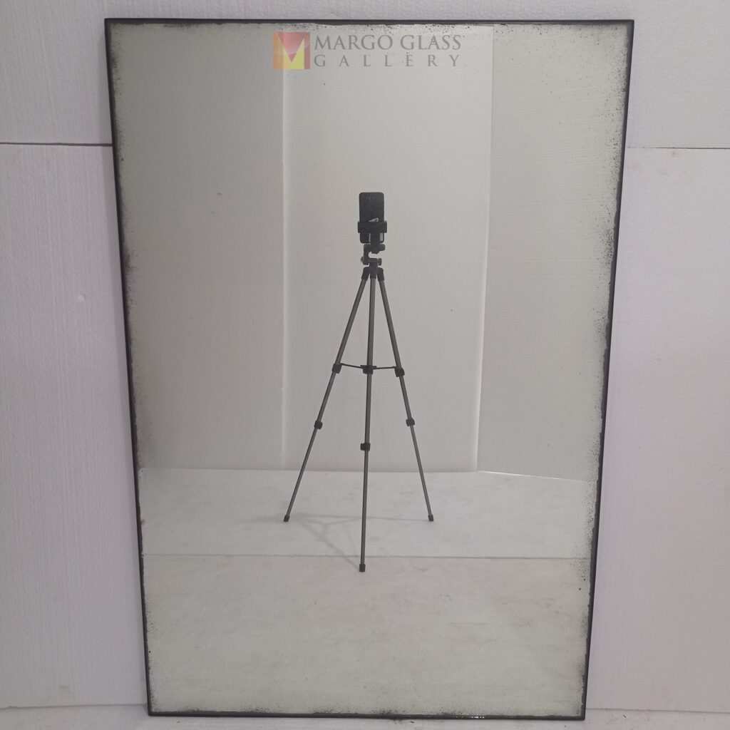 Rectangular Antique Mirror Frame Black MG 014447
