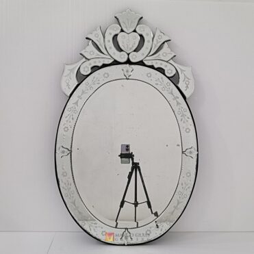 Venetian Mirror Oval MG 080136