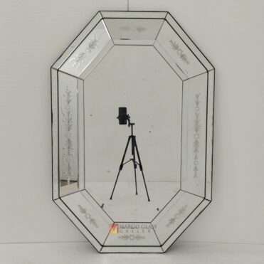 Venetian Mirror Octagonal MG 080141