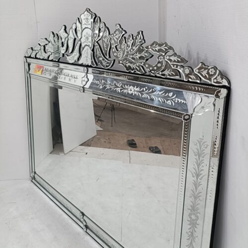 MG 080142 Venetian Mirror 180×120 cm – Classic venetian mirror hand-etched glass with ornate frame handcrafted in Indonesia