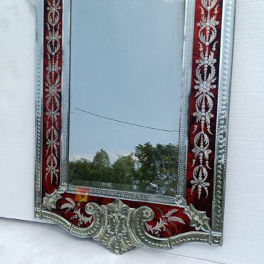 Red Venetian Mirror Table MG 080146 - Image 3