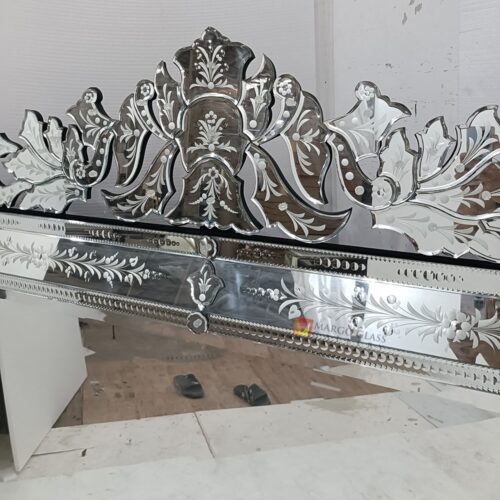Po Pak Timan Venetian Mirror 180×120 cm – Premium venetian mirror hand-etched glass with ornate frame handcrafted in Indonesia