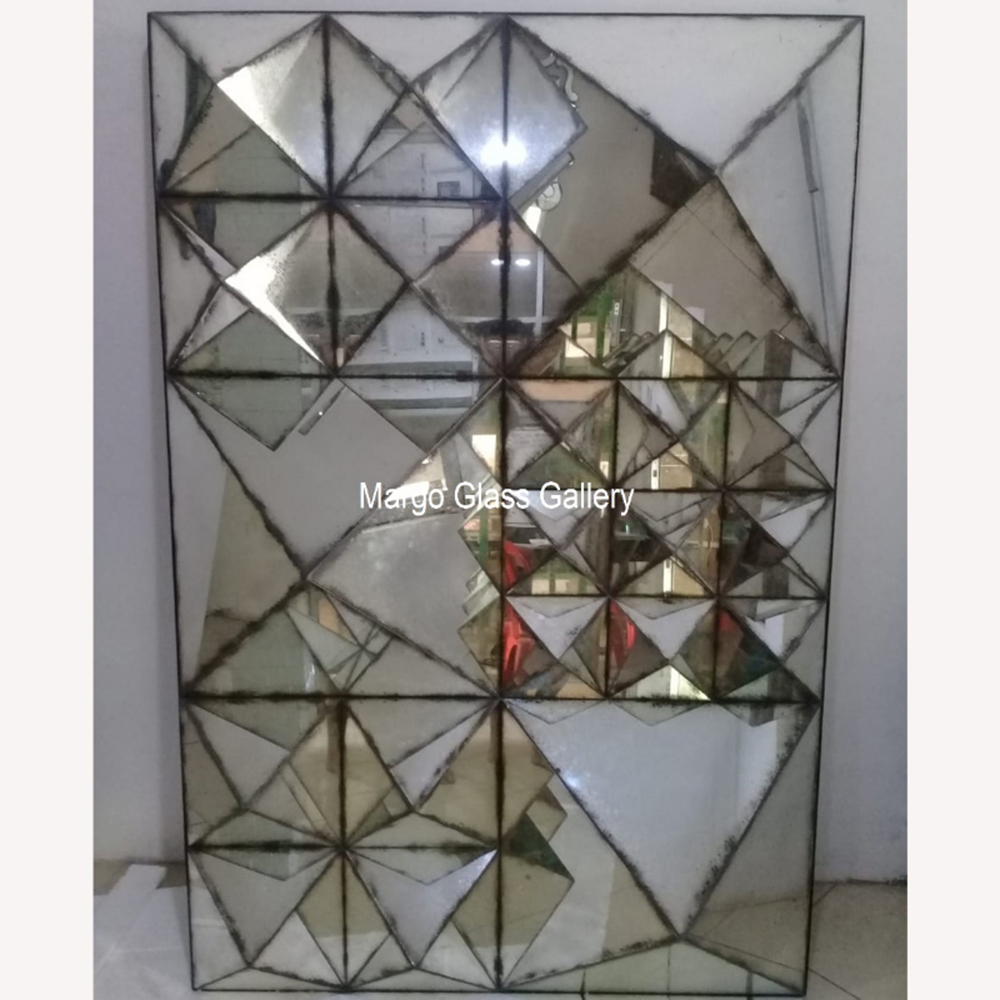 Antique Wall Mirror Large MG 014390 3D Diamond