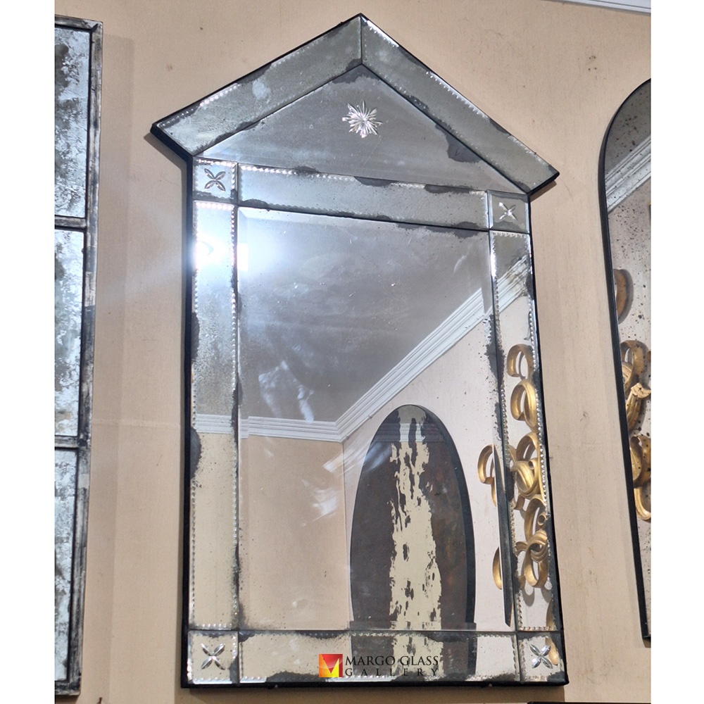 Antiqued Mirror Start MG 014324