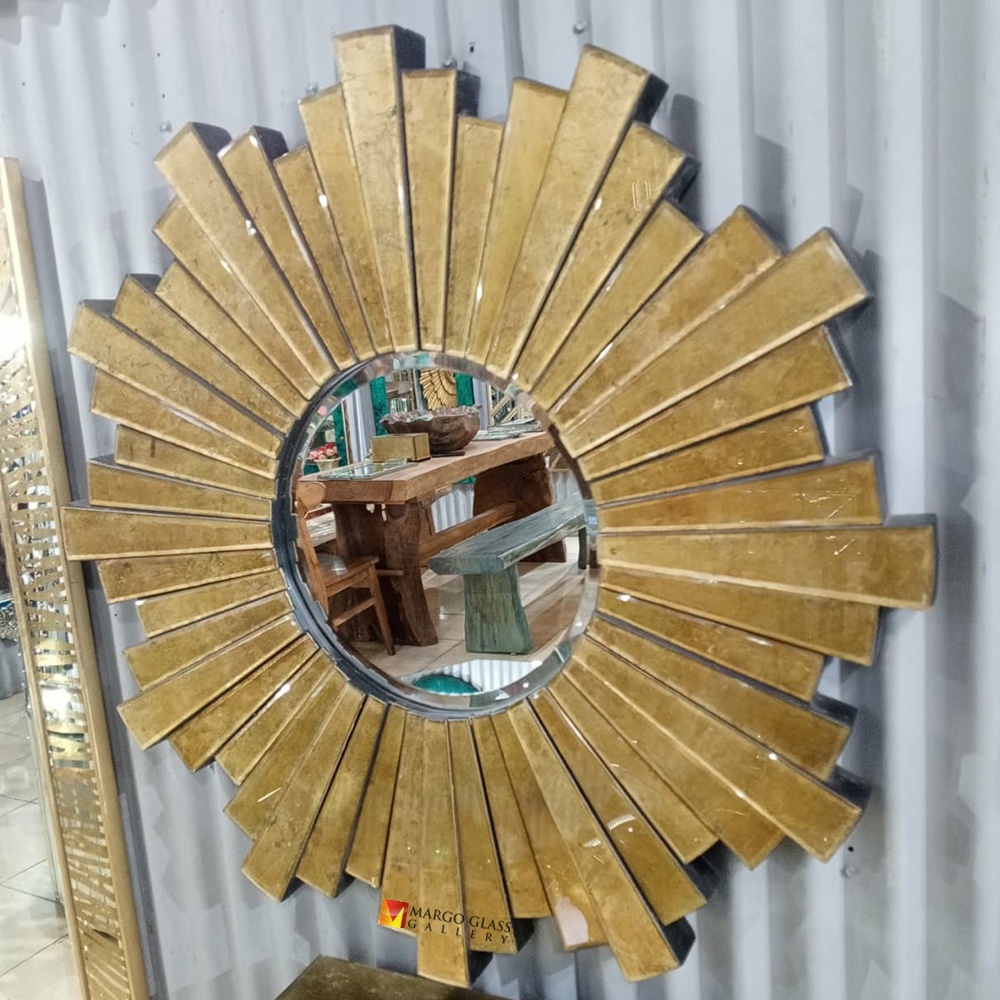 Verre Eglomise Round Mirror Sunburn MG 018100
